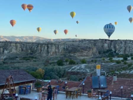 In Stone House (Çavuşin, Göreme)